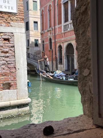 San Marco Apartment With Canal View Venice Exterior photo